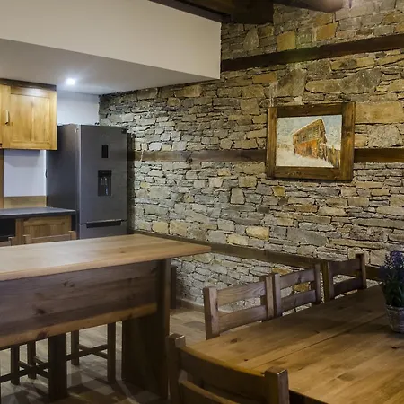 ゲストハウス Belmezova House *